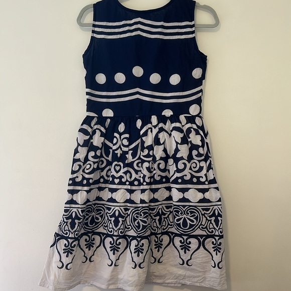 Adorable Roberta Roller Rabbit Printed Cotton Sleeveless Mini Dress - Picture 7 of 10